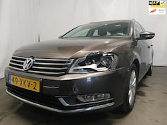 Volkswagen Passat Variant - 1.4 TSI Comfort Executive Line BlueMotion - Airco - Navi - Schade