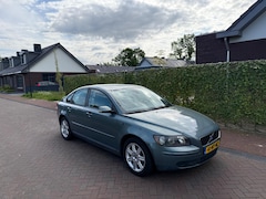 Volvo S40 - 2.4 cruise control Airco 2004