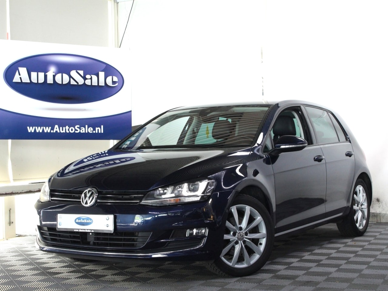Volkswagen Golf - 1.4 TSI DSG Highline MASSAGE XENON LEER STUURVW NAV '16 - AutoWereld.nl