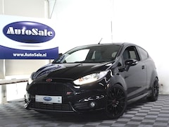 Ford Fiesta - 1.6 ST 183pk RECARO NAVI STOELVW KEYLS '14
