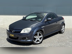Opel Tigra TwinTop - 1.8-16V Rhythm Zeer netjes | Airco