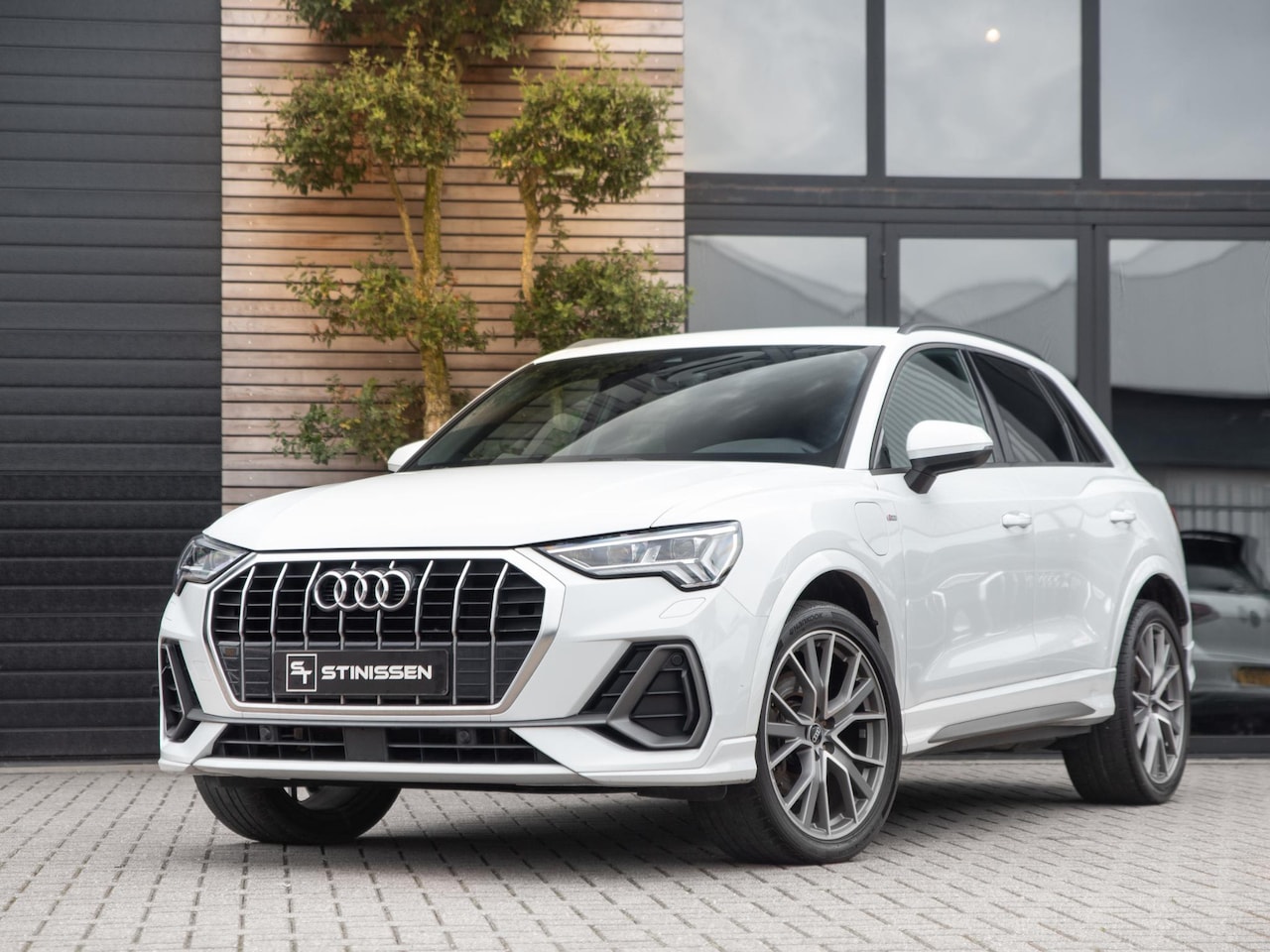 Audi Q3 - 45 TFSI e 2x S-Line ACC Trekhaak Stoelv - AutoWereld.nl