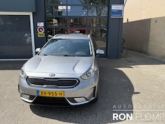 Kia Niro - 1.6 GDi Hybrid DynamicLine / Airco clima/ Navigatie/ Apple carplay/ Cruise/ Camera/ PDC/ T