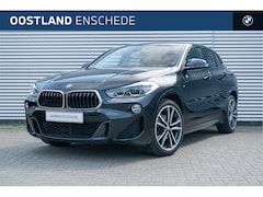 BMW X2 - sDrive18i M Sport Automaat / Sportstoelen / LED / M Sportonderstel / Cruise Control / Stoe