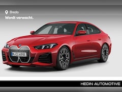 BMW i4 - eDrive35 M Sport Edition 70 kWh | Achteruitrijcamera | Active Cruise Control | Ambiance ve