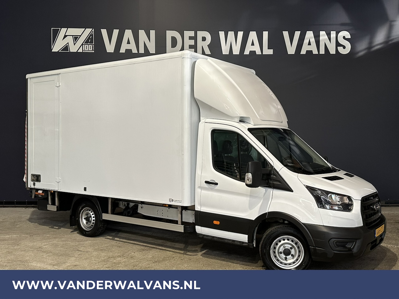 Ford Transit - 2.0 TDCI 130pk Bakwagen 233cm Hoog Laadklep Zijdeur 1049kg laadvermogen Euro6 Airco | LAT - AutoWereld.nl