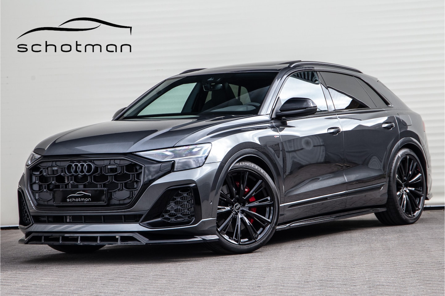 Audi Q8 - 60 TFSI e quattro Competition Pano, Aero-pack, RS stoelen, Carbon, 23" - AutoWereld.nl