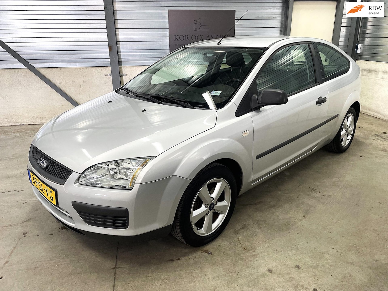 Ford Focus - 1.4-16V Trend APK airco NAP cruise control - AutoWereld.nl