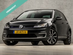 Volkswagen Golf - 1.4 TSI GTE Sport 204Pk Automaat (APPLE CARPLAY, NAVIGATIE, CLIMATE, PARKEERSENSOREN, LED