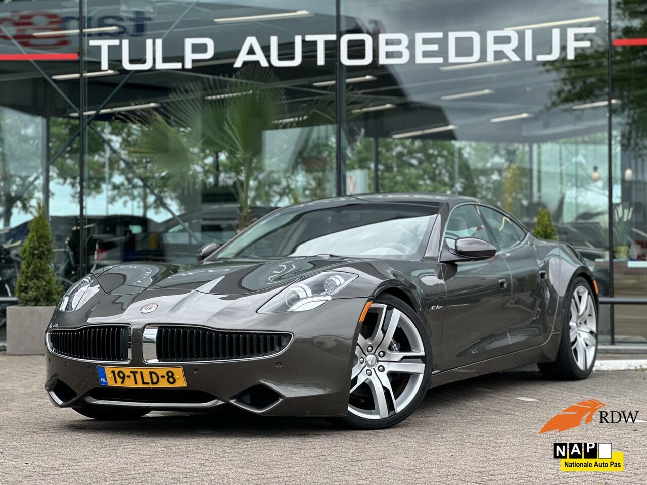 Fisker Karma - 2.0 EcoChic Hybrid Automaat Volle Mooi auto - AutoWereld.nl