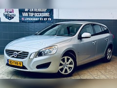 Volvo V60 - 1.6 T3 Kinetic/TOP STAAT/RIJKLAAR/