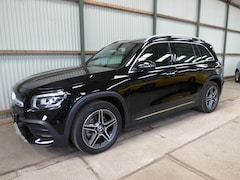 Mercedes-Benz GLB - 250 4MATIC
