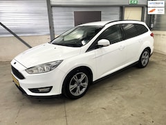 Ford Focus Wagon - 1.5 Titanium Edition 2e eigenaar navi APK