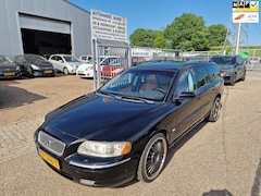 Volvo V70 - 2.4 D5 AWD Momentum/Automaat/Apk 15-10-2025