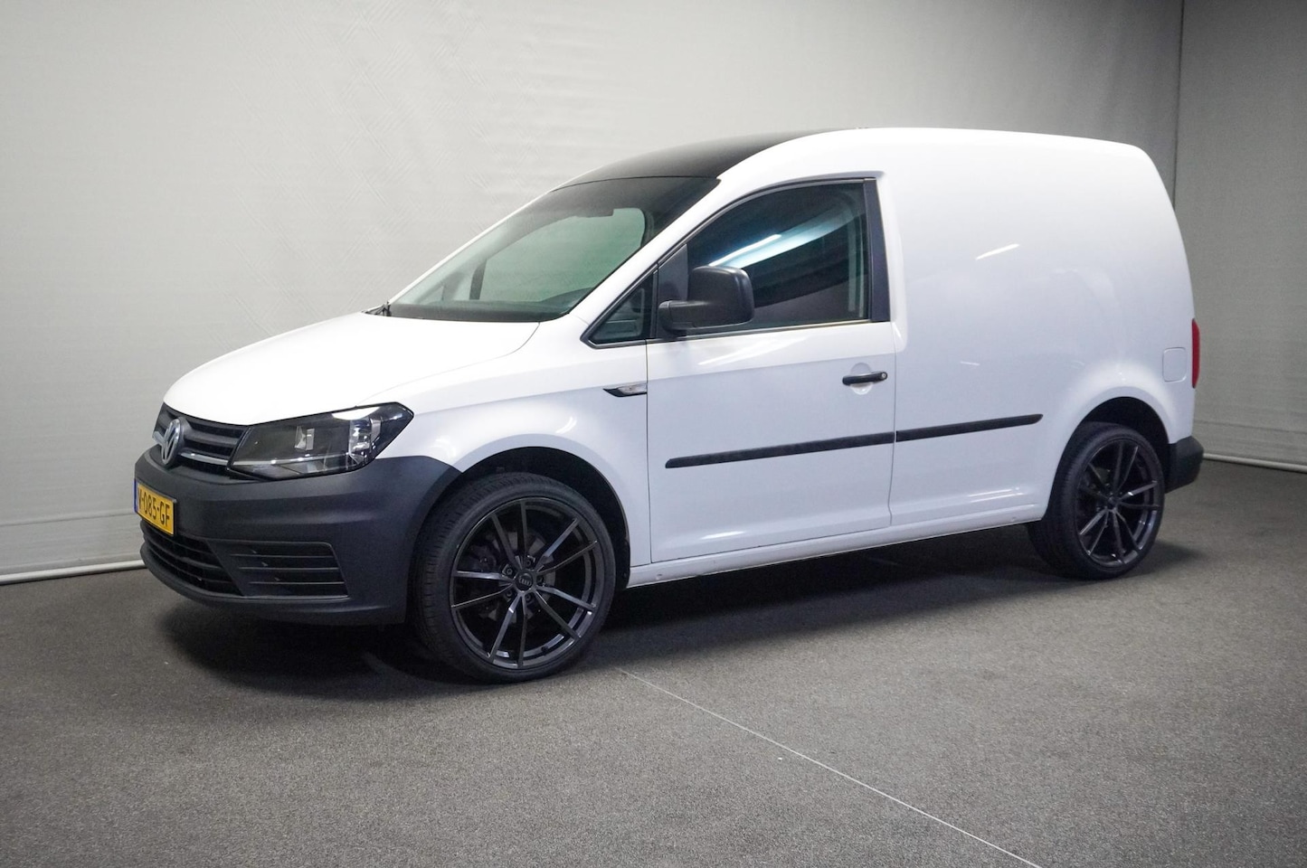 Volkswagen Caddy - 2.0 TDI L1H1 BMT Economy 2.0 TDI L1H1 BMT Economy - AutoWereld.nl