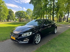 Volvo S60 - 2.0 D4 Summum Led-Leder-Navi 2014