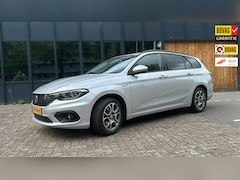 Fiat Tipo Stationwagon - 1.4 16v Street / carplay, navigatie, parkeersensoren, climate controle