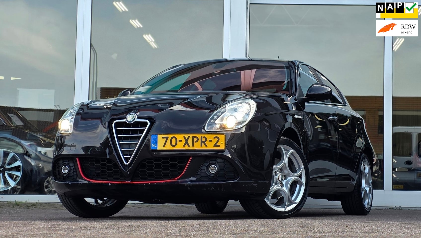 Alfa Romeo Giulietta - 1.4 T 170pk Distinctive Clima Trekhaak APK 03-2026 Mooi! - AutoWereld.nl