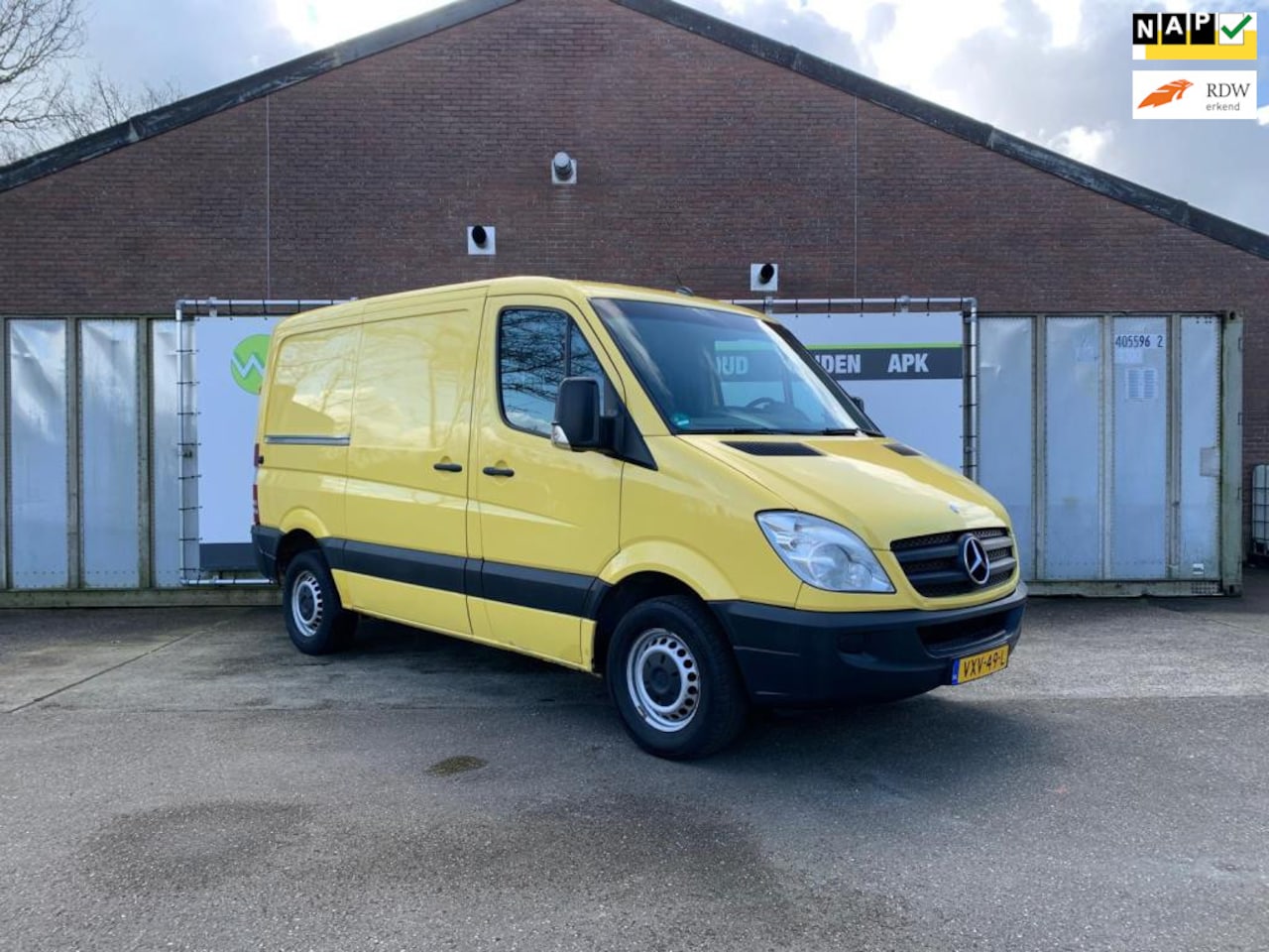 Mercedes-Benz Sprinter - 315 2.2 CDI 325|airco|motor heeft maar 80.000 km gelopen| - AutoWereld.nl
