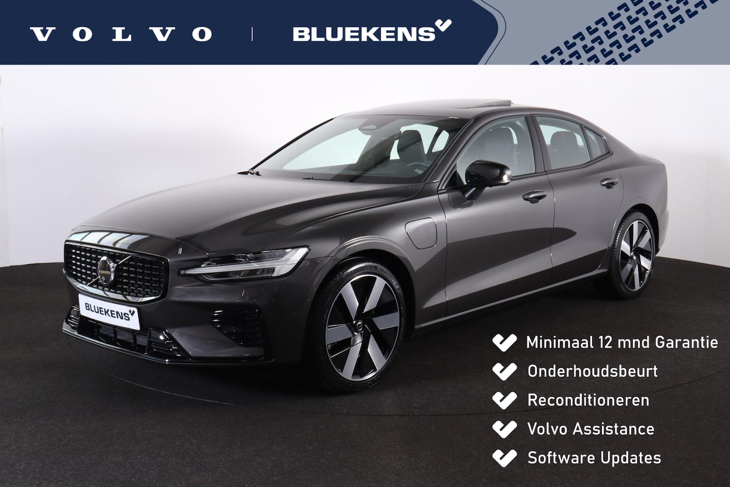 Volvo S60 - Recharge T8 AWD Ultimate Dark - LONG RANGE -Panorama/schuifdak - IntelliSafe Assist & Surr - AutoWereld.nl
