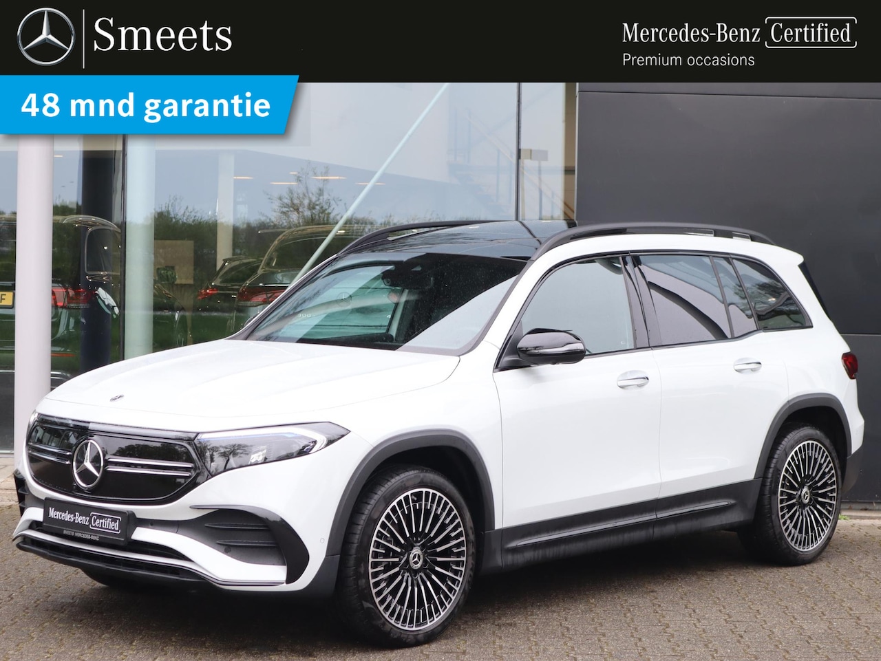 Mercedes-Benz EQB - 250 AMG Line 67 kWh Memory Seats | Panoramadak | Keyless Entry | Dodehoekassistent | Panor - AutoWereld.nl