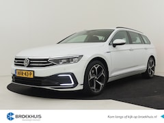 Volkswagen Passat Variant - 1.4 TSI PHEV GTE Business 218pk | Adaptief cruise control | Navigatie via app | Led koplam