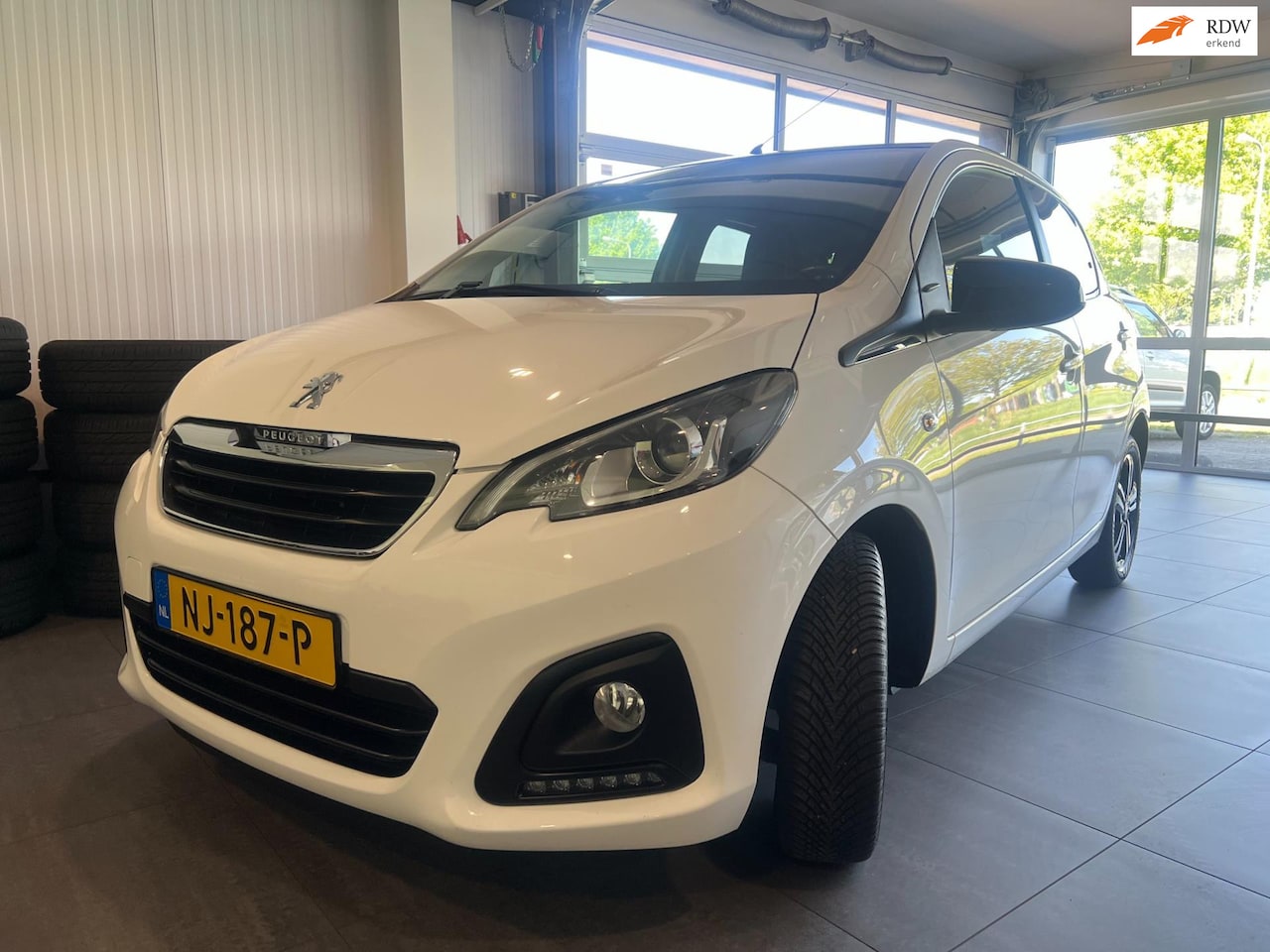 Peugeot 108 - 1.0 e-VTi Active 1.0 e-VTi Active - AutoWereld.nl
