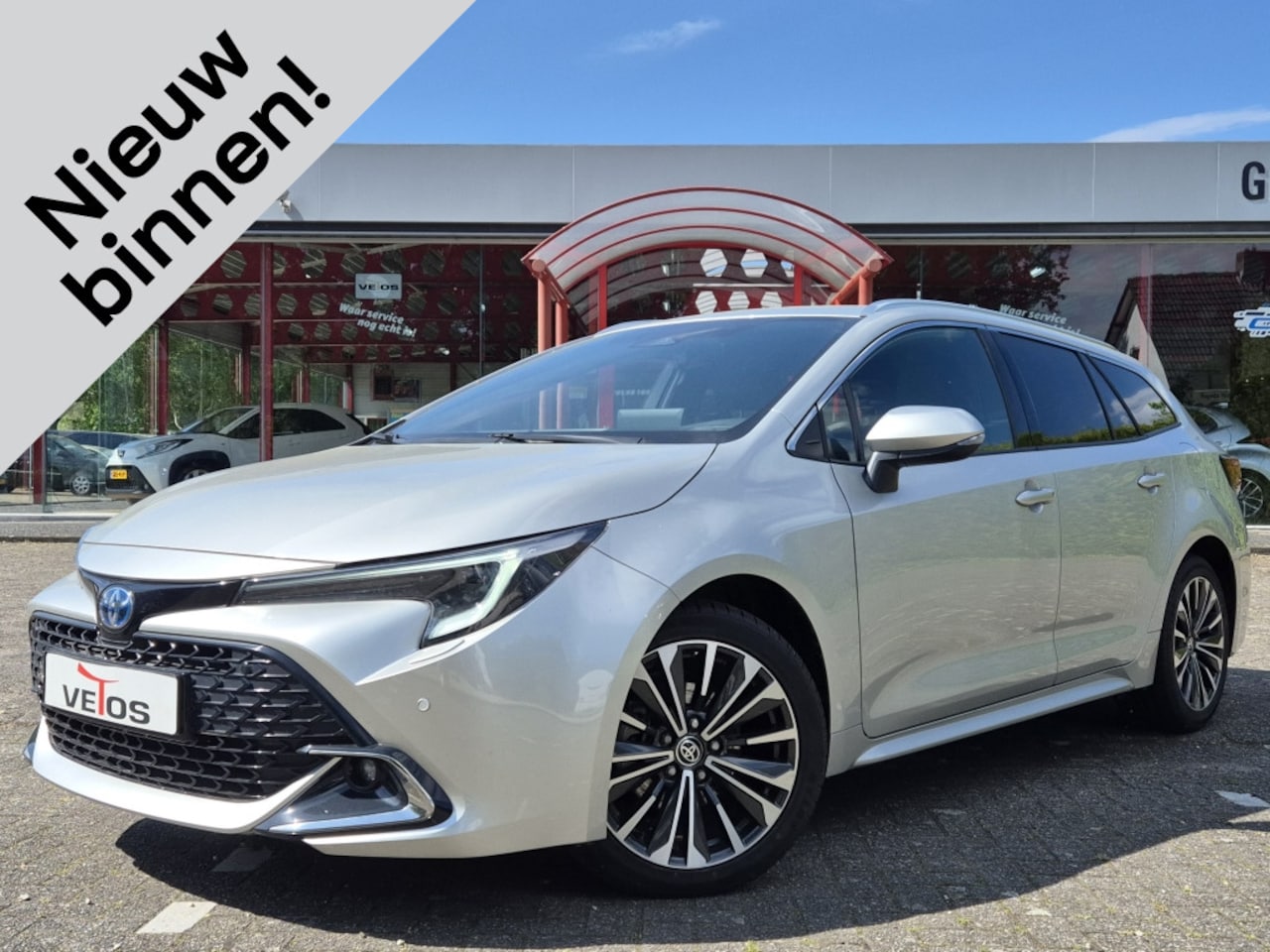 Toyota Corolla Touring Sports - 1.8 Hybrid Automaat Dynamic | Cruise | Stoelverwarming - AutoWereld.nl