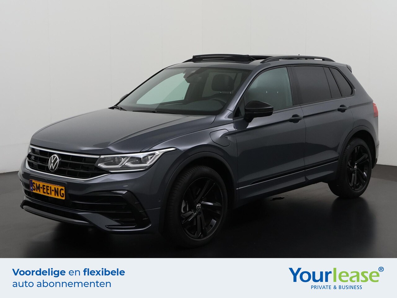 Volkswagen Tiguan - 1.4 TSI eHybrid R-Line Black Style | All-in 895,- Private Lease | Zondag Open! - AutoWereld.nl