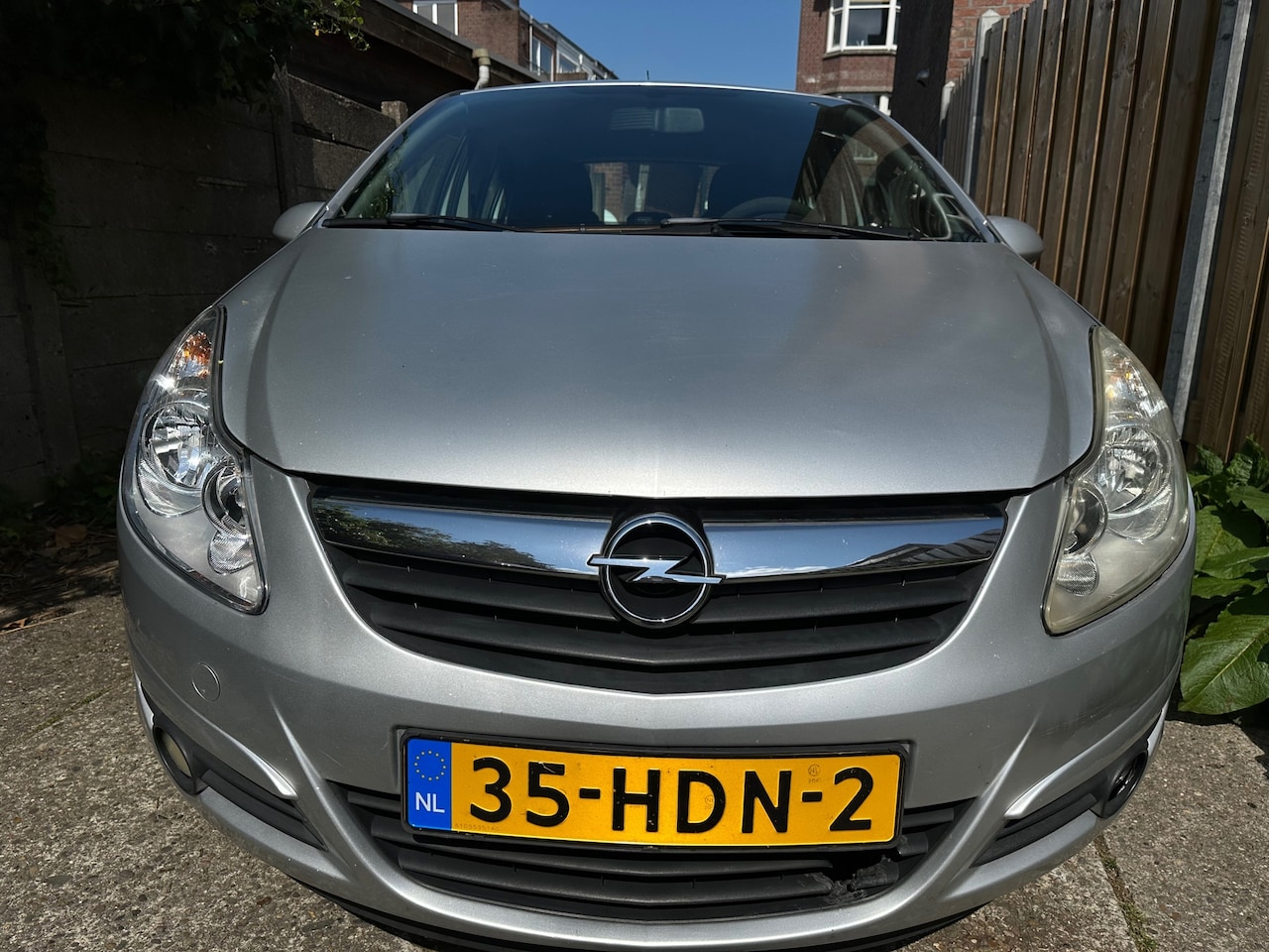 Opel Corsa - 1.2-16V Enjoy AUTOMAAT Airco Camera Navi Nieuwe Ketting - AutoWereld.nl