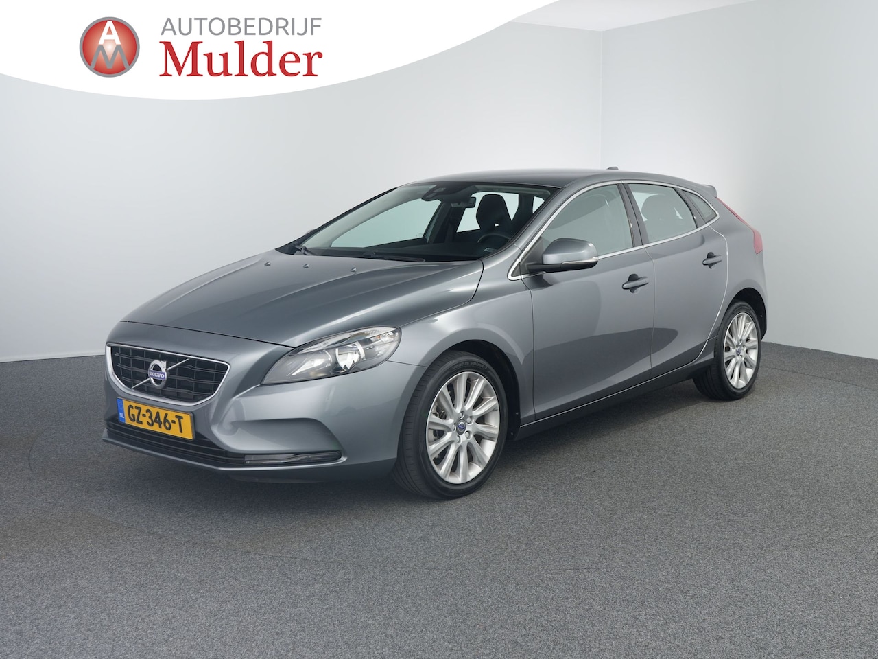 Volvo V40 - 2.0 T3 Summum 2.0 T3 Summum - AutoWereld.nl