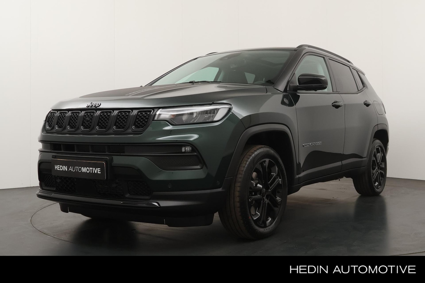 Jeep Compass - 4xe 240 Plug-in Hybrid Electric North Star Full options | Schuifdak | Navigatie | Full LED - AutoWereld.nl