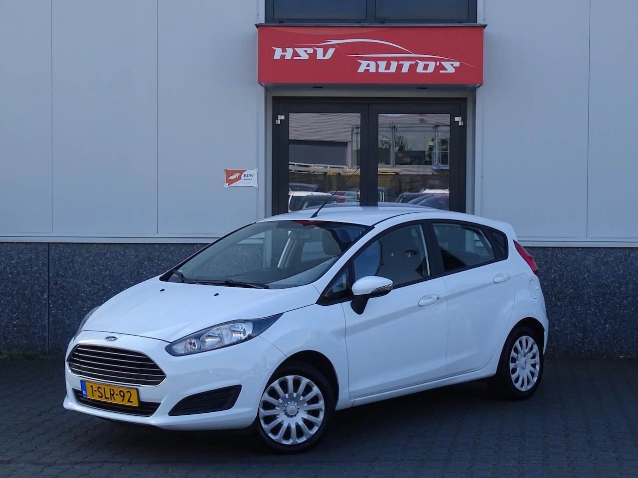 Ford Fiesta - 1.0 Style navi airco 4-deurs org NL - AutoWereld.nl