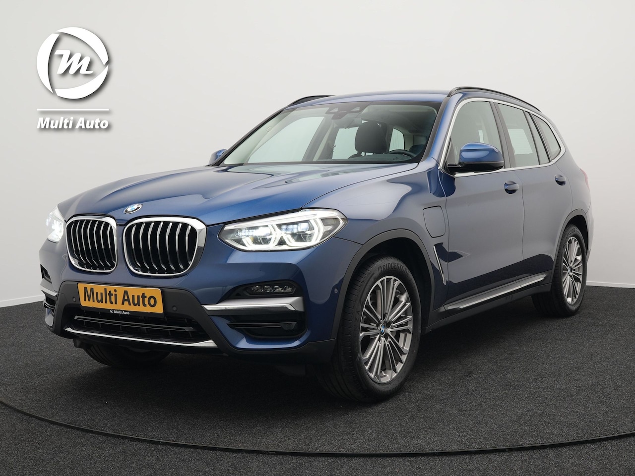 BMW X3 - xDrive30e Luxury Line Plug in Hybrid | PHEV | Carplay | LED | Camera | Lederen Sportstoele - AutoWereld.nl