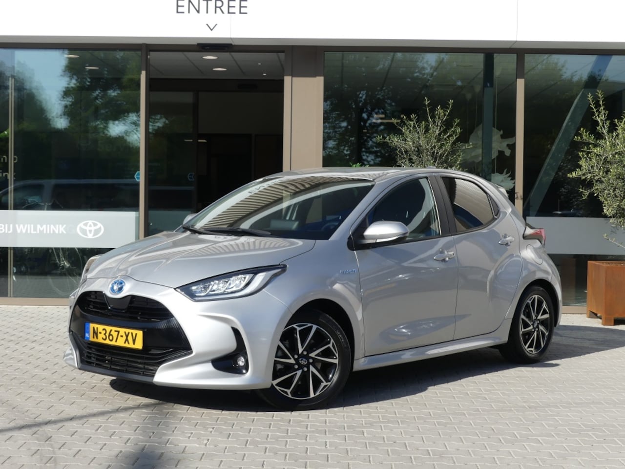 Toyota Yaris - 1.5 Hybrid Dynamic | Camera | Stoelverwarming - AutoWereld.nl