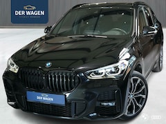 BMW X1 - xDr 25e M SPORT / PANODAK / ACC / HEADUP / TREKHAAK / MEMORY / 19"