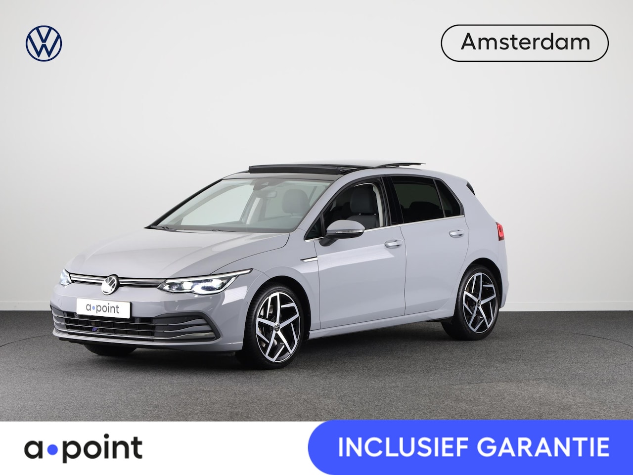 Volkswagen Golf - 1.5 eTSI Style | Panoramadak | Achteruitrijcamera | Led Matrix | Navigatie | Stoelverwarmi - AutoWereld.nl