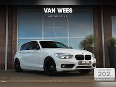 BMW 1-serie - 116i F20 Essential Facelift 5-deurs | NL auto | Sportstuur | PDC | Navi | Cruise-control |