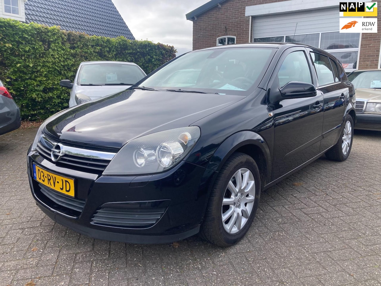 Opel Astra - 1.6 Elegance Bj 2005 APK TOT 02-2026, Airco, Cruise, inruil is mogelijk - AutoWereld.nl