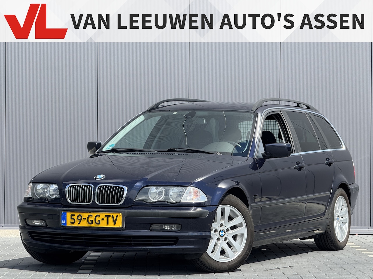 BMW 3-serie Touring - 320i Executive | Nieuw binnen | Climate | Cruise | Boekjes + sleutels - AutoWereld.nl