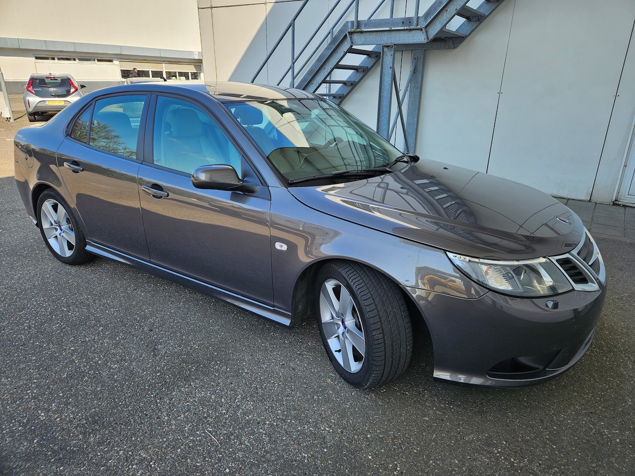 Saab 9-5 - 2.0t Vector Van eerste eigenaar mooie Saab 9-3 2.0T met 90.000km. - AutoWereld.nl