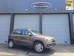 Volkswagen Tiguan - 2.0 TSI Sport&Style 4Motion