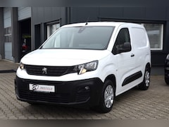Peugeot Partner - 1.2 Benzine Airco Schuifdeur