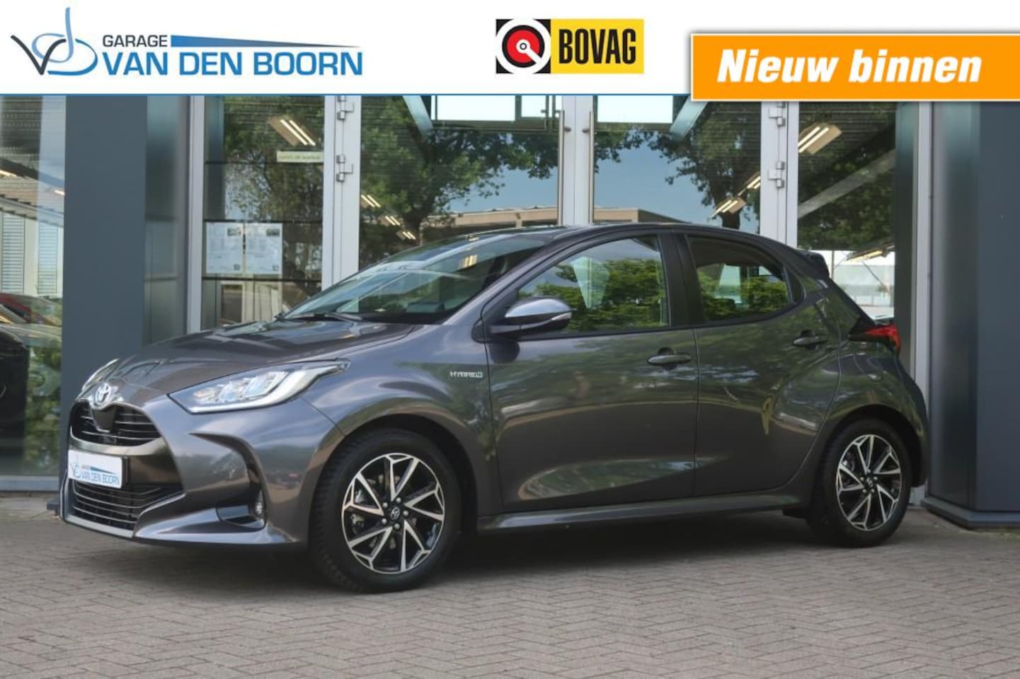 Toyota Yaris - 1.5 HYBRID, Adaptive Cruise Control, All Season Banden, LED, etc - AutoWereld.nl