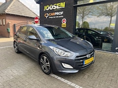 Hyundai i30 - 1.4 I-DRIVE