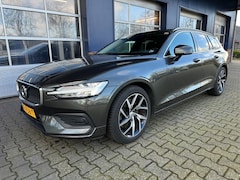 Volvo V60 - 2.0 T5 MOMENTUM AUTOMAAT TREKHAAK WEGKLAP. ALL.IN