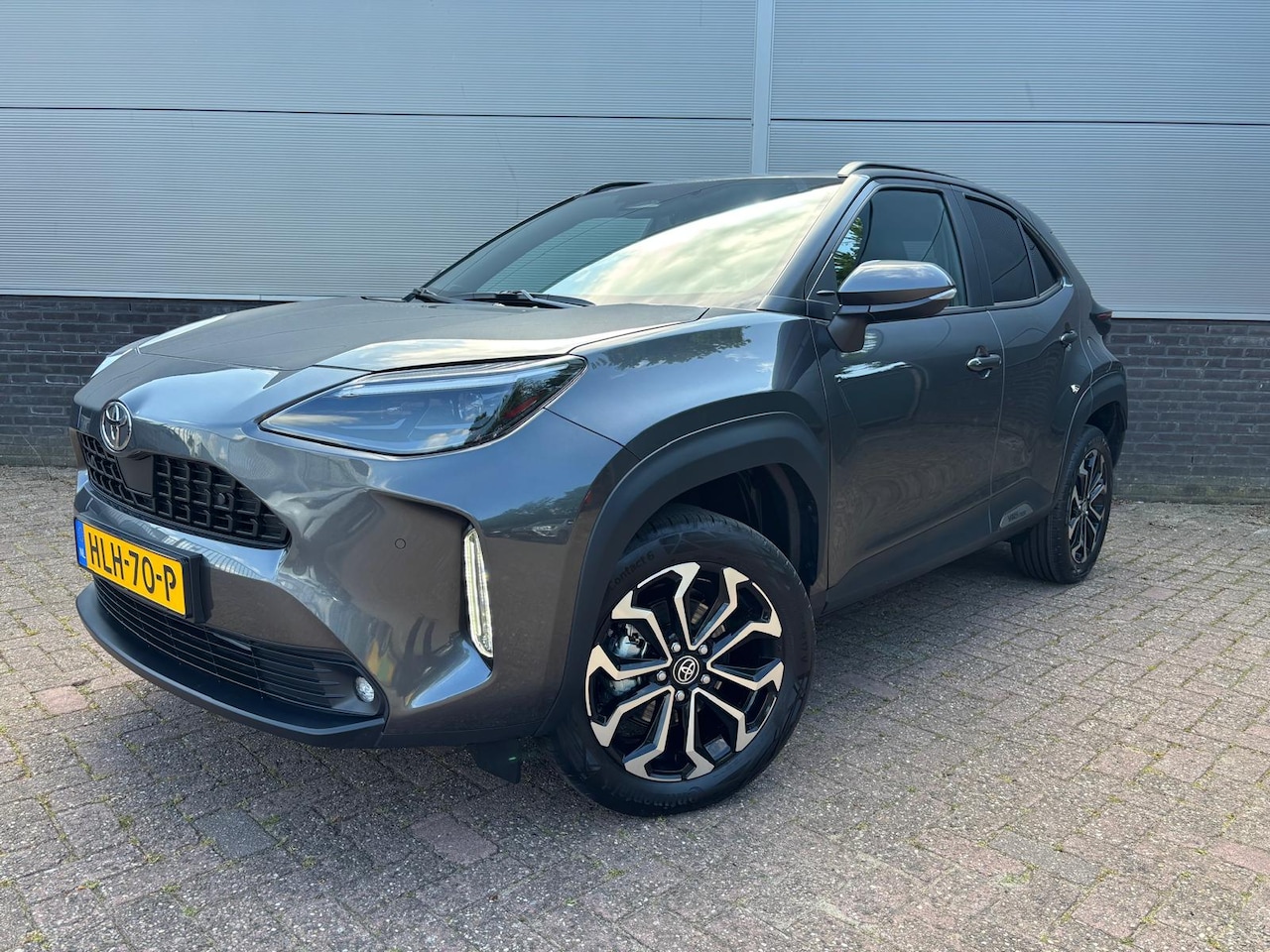 Toyota Yaris Cross - 1.5 Hybrid 115 First Edition Limited Nieuw ! - AutoWereld.nl