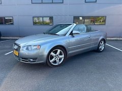 Audi A4 Cabriolet - 2.0 TDI