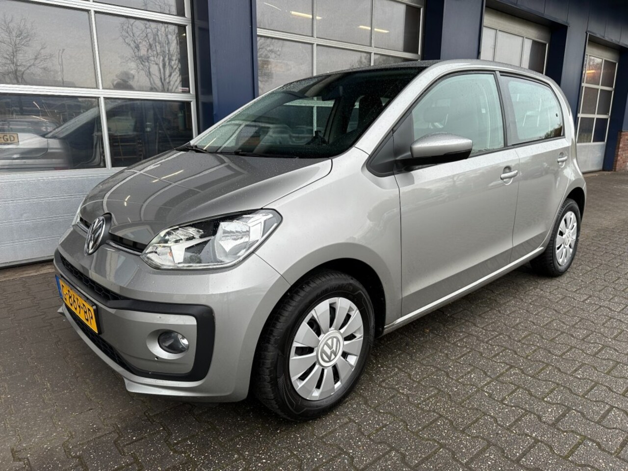 Volkswagen Up! - 1.0 BMT MOVE UP!   ALL.IN. - AutoWereld.nl