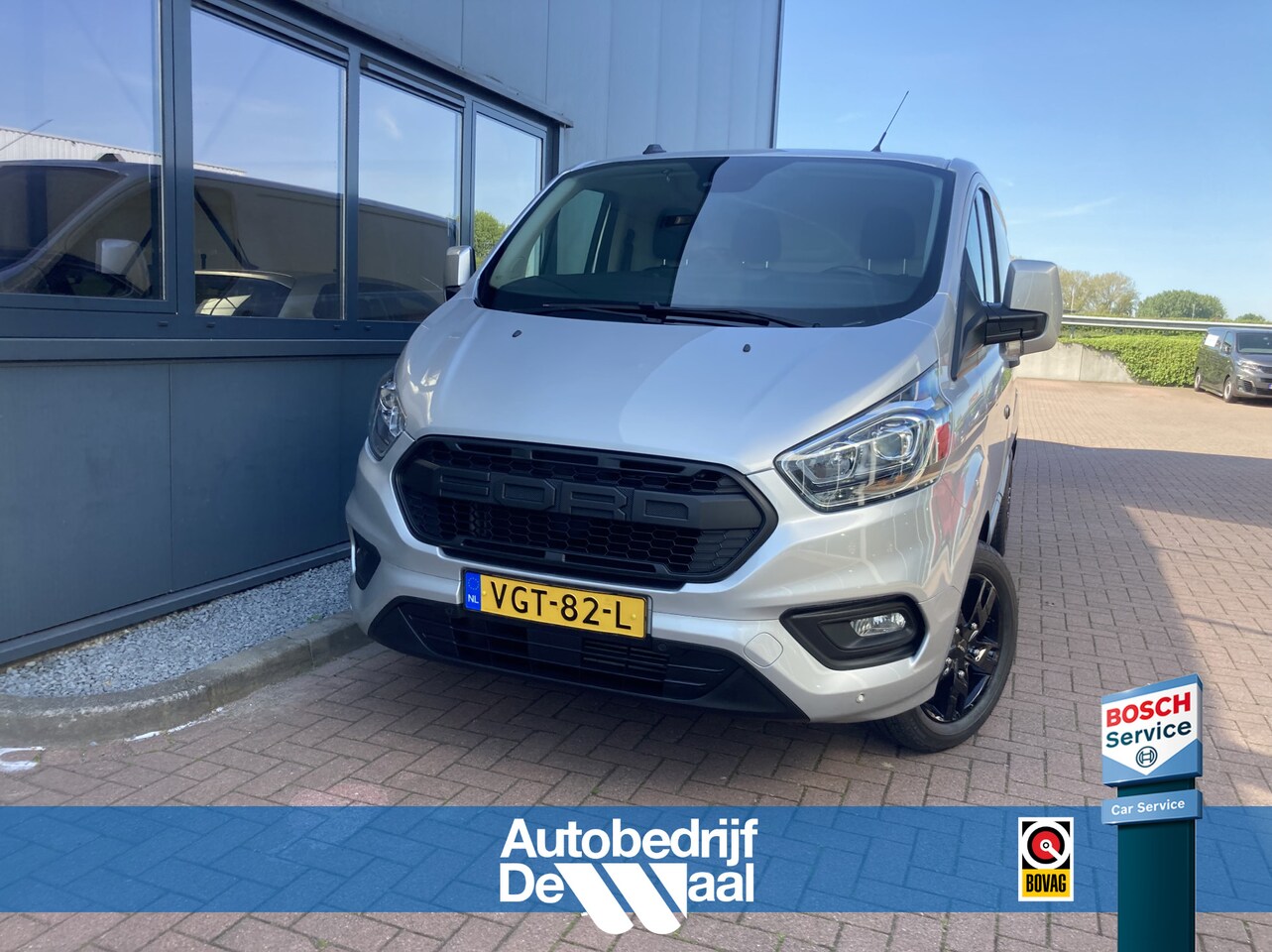 Ford Transit Custom - 2.0 TDCi 130pk Euro6 Automaat L1H1 300 GB TREKHAAK/2XSCHUIFDEUR/VOORRUITVERW./AIRCO/CRUISE - AutoWereld.nl